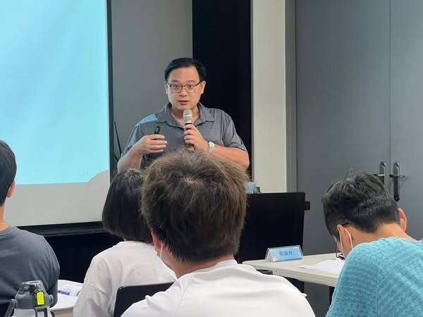 青年創業知能課程 - 謝東昇博士