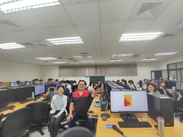 謝東昇博士前往臺中科技大學，進行「AI賦能電商經營管理操作實務」專題講座。