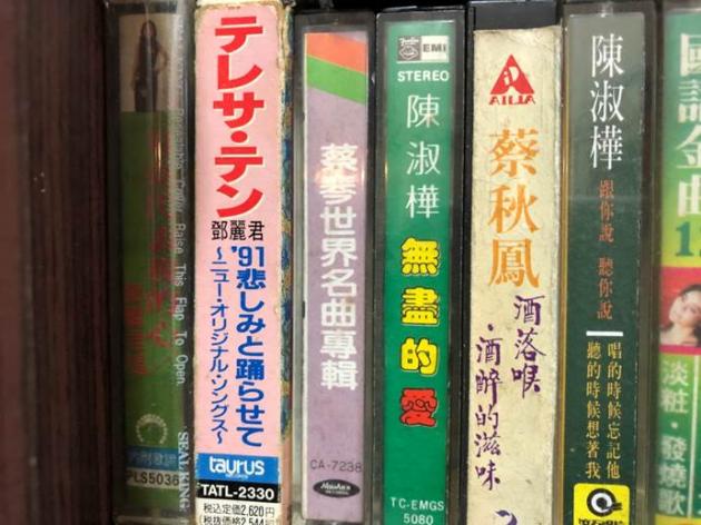 高價收購 0955-948776曾先生高價收購黑膠唱片與各式 活動照片