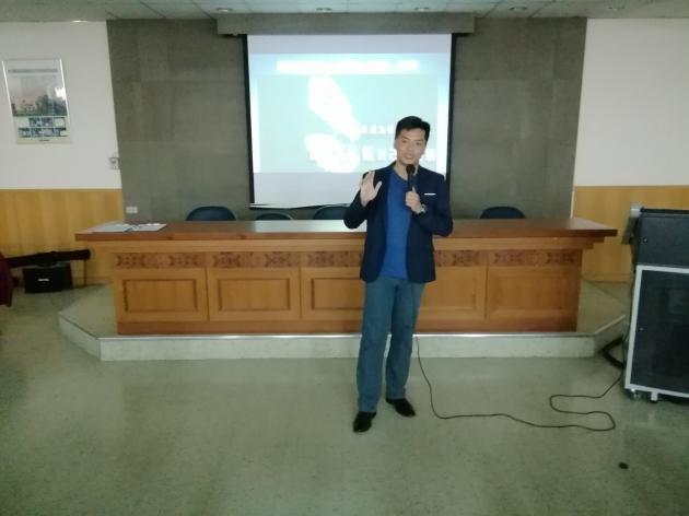 騏璣資訊科技總經理謝博士很榮幸受建國科技大學林義証教務長及資 活動照片